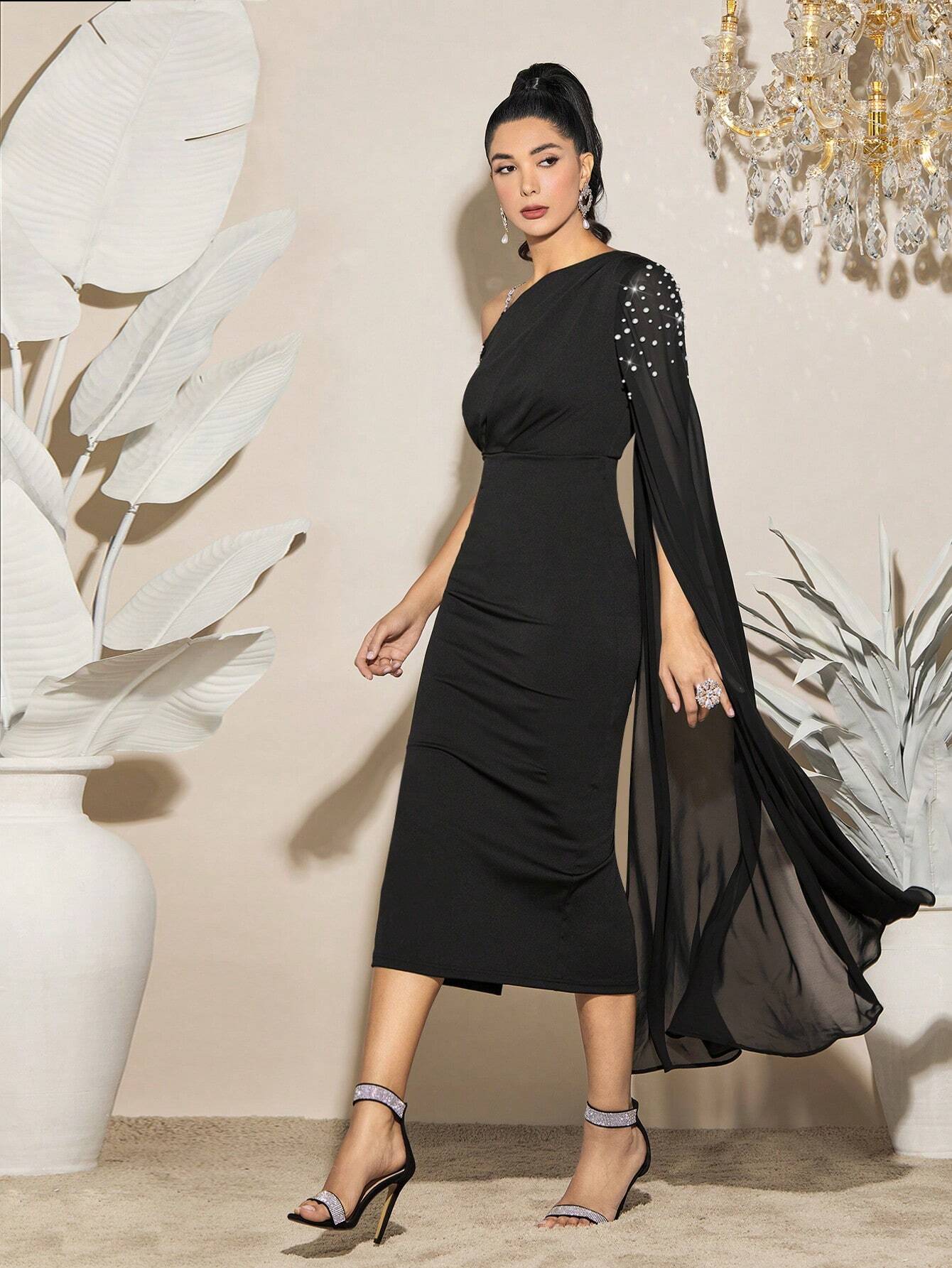 Elizabeth Pearls Beaded Midi Dress - Black