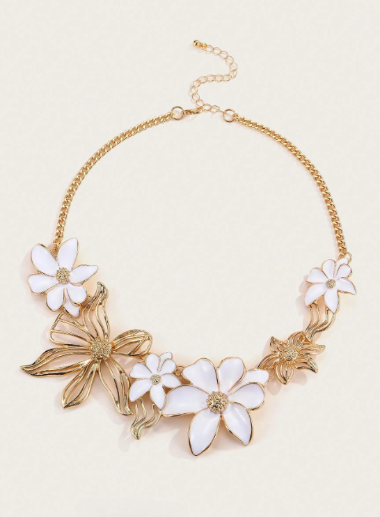 Sophia Oversized Golden Flower Necklace