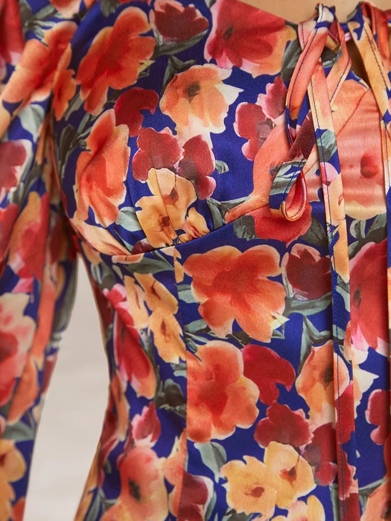 TANIA FLORAL BLOUSE