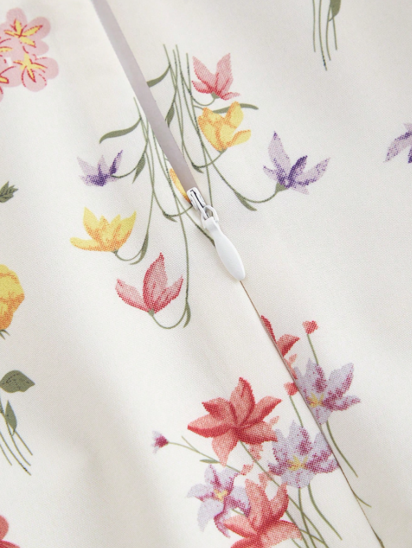 ANISA VINTAGE FLORAL MAXI DRESS