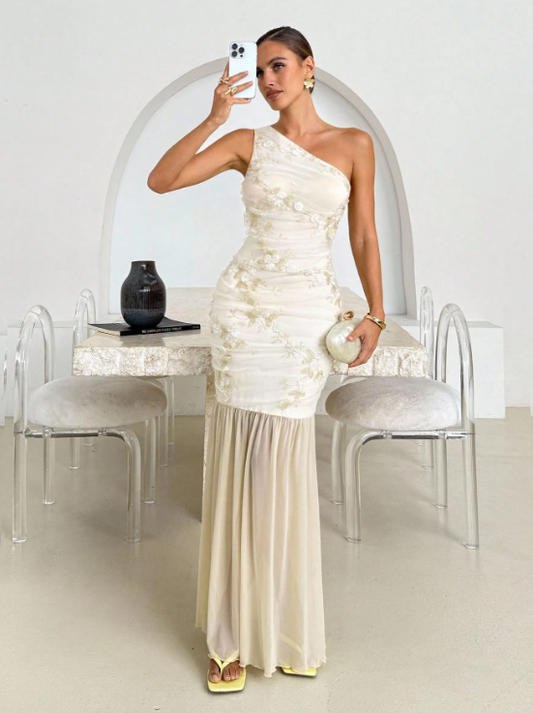 VITA FLORAL EMBROIDERED MAXI DRESS