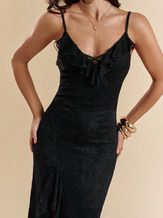 KYLIE LACE RUFFLES MAXI DRESS