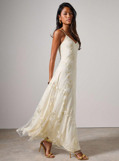 KELLY EMBROIDERY FLORAL MAXI DRESS